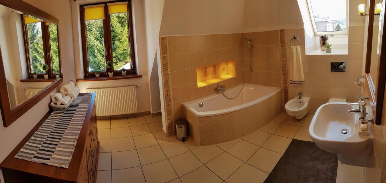 Ferienwohnung Apartament W Sercu Ustrzyk Ustrzyki Dolne Exterior foto